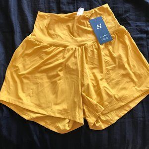 NWT Back Pocket Plus Side Hidden Pocket 2-in-1 Gym Shorts 3" × 1